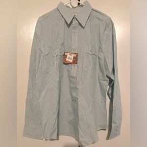 NWT Wrangler Rancher long sleeve shirt with pearl snaps